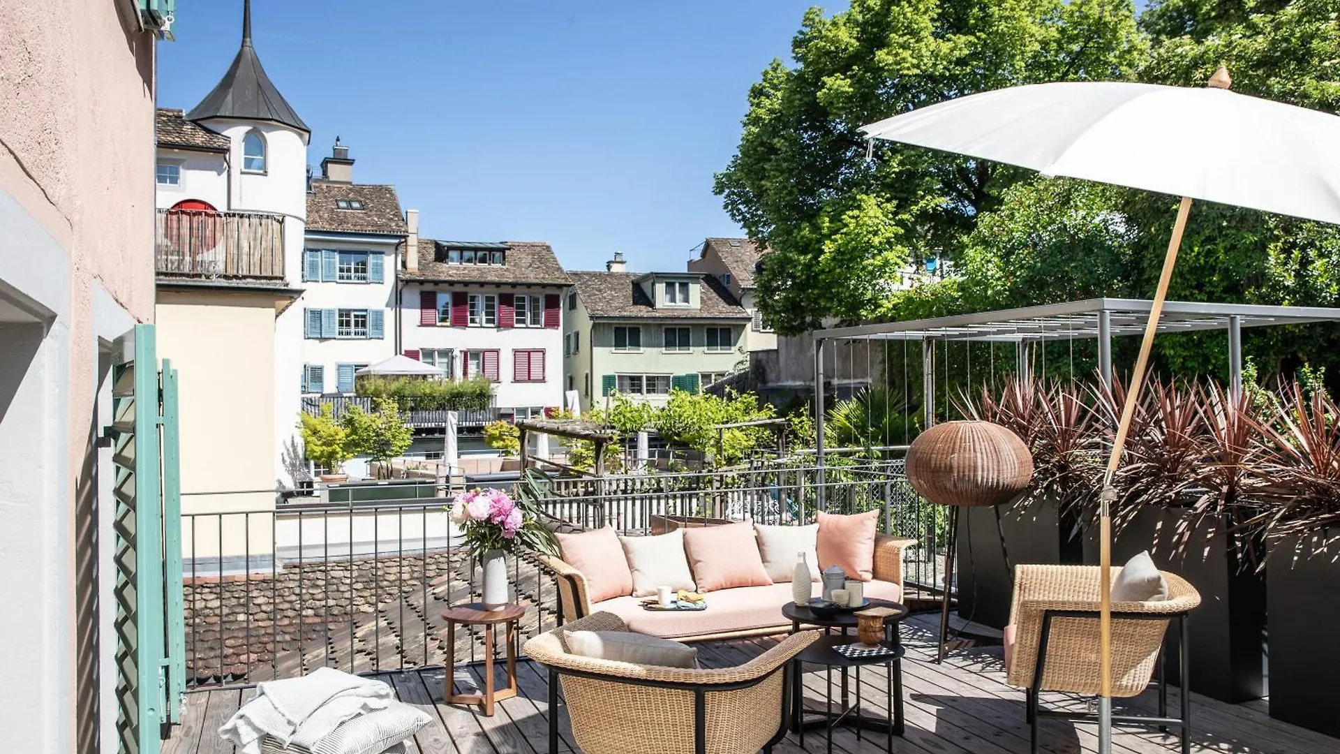 Luxury Residences By Widder Hotel contacts